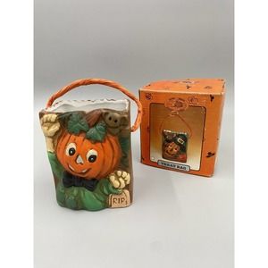 RIVER GROVE POTTERY Works - Ceramic Halloween Pumpkin 4” Treat Bag Figure